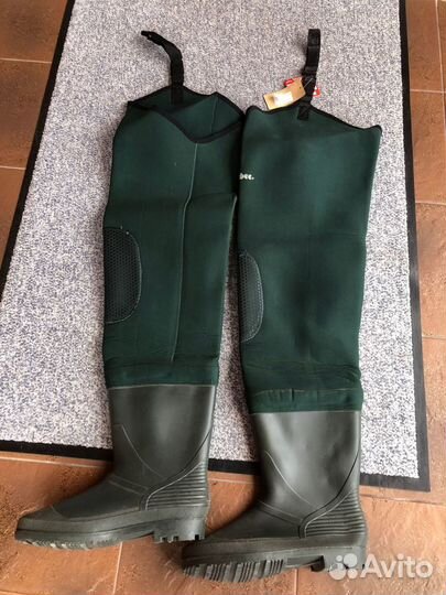 Болотные сапоги с голенищем из неопрена