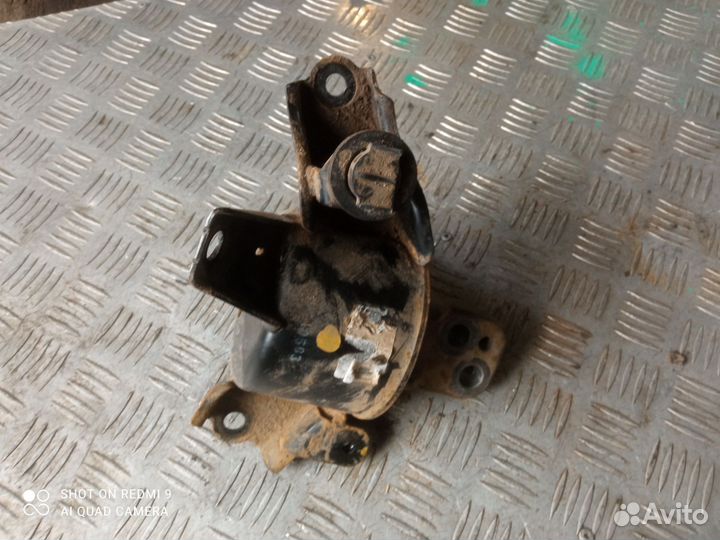 Опора двс левая Hyundai Elantra HD