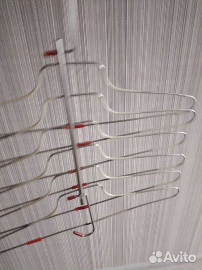 Плечики металлические