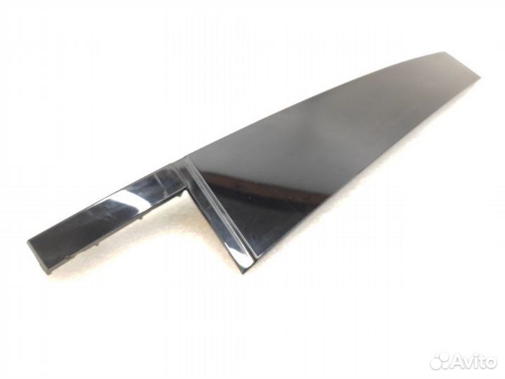 Накладка двери задняя правая Volkswagen Tiguan 2