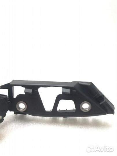 Кронштейн фары передний левый Volkswagen Polo 6R1