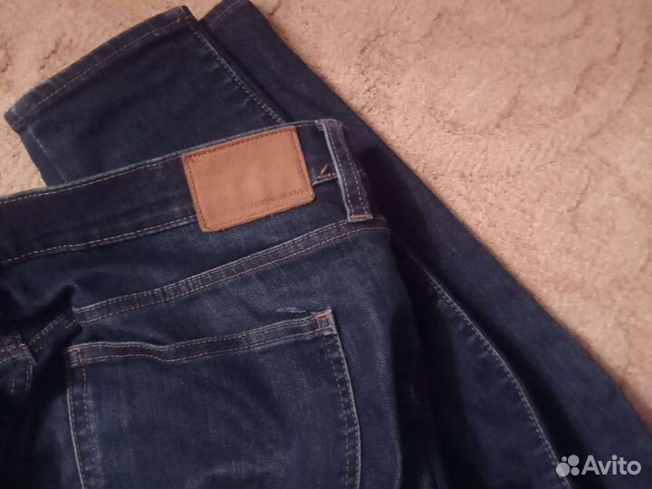 Джинсы женские