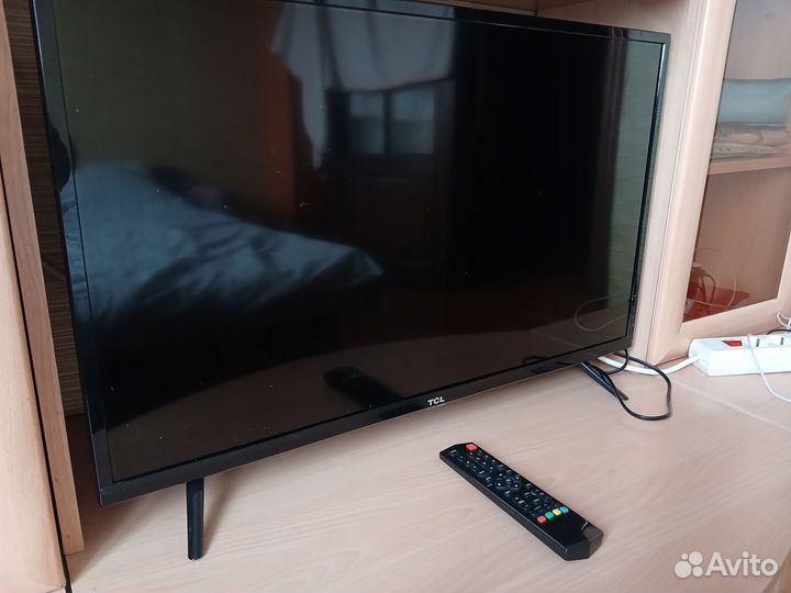 Телевизор TCL 32
