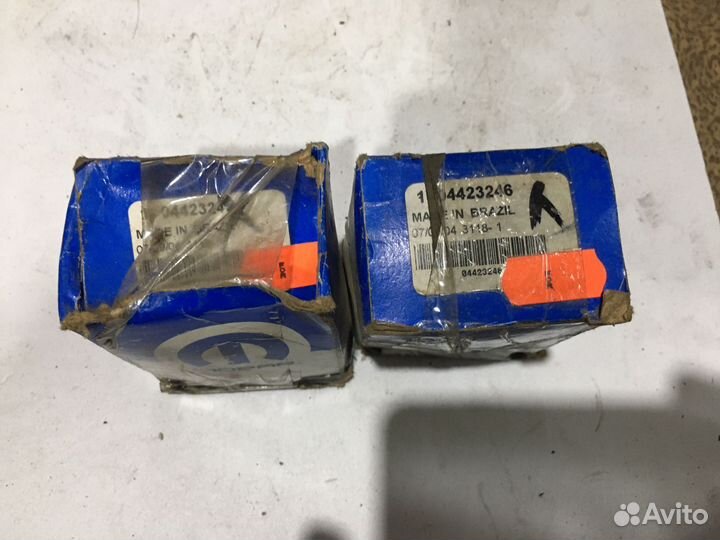 Тормозной цилиндр задний Mopar 04423246