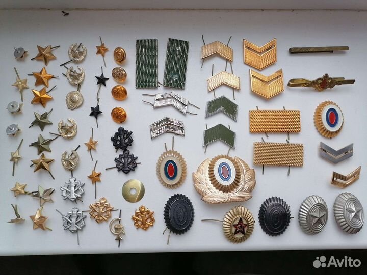 Погоны,шевроны,лычки, кокарды