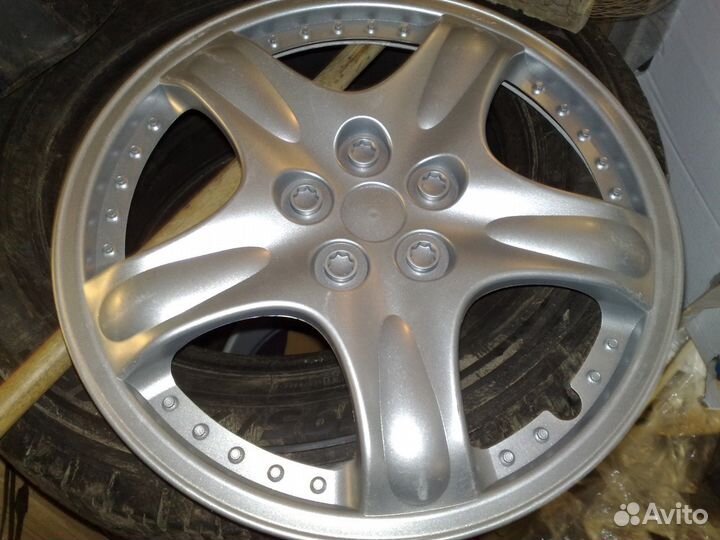 Колпак на железный диск R16. R14 и r15