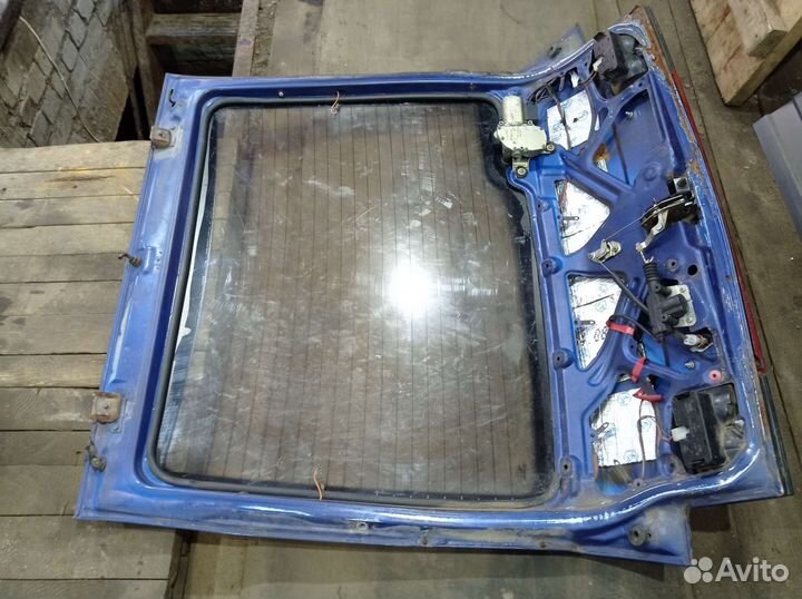 Крышка багажника Ваз 2112