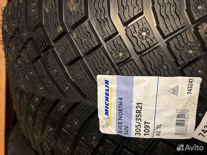 Michelin X-Ice North 4 SUV 275/40 R21 и 305/35 R21 107T