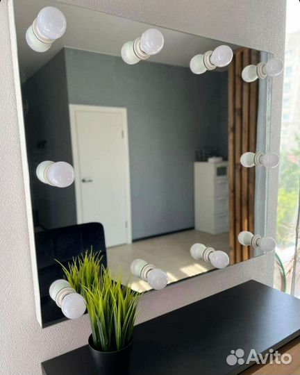 Безрамочное Гримерное зеркало