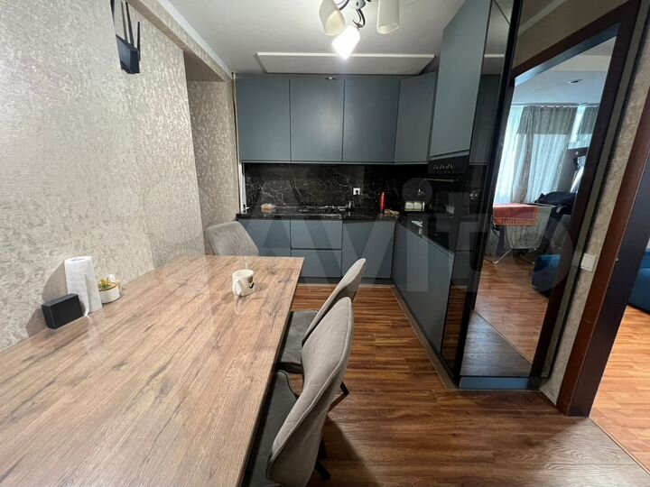 2-к. квартира, 56 м², 4/5 эт.