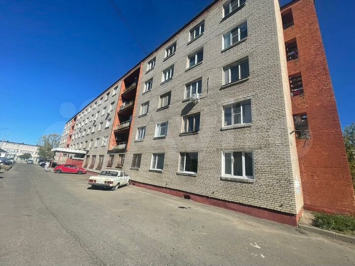 Комната 12,1 м² в 4-к., 5/5 эт.