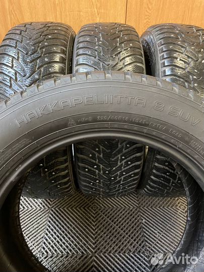 Nokian Tyres Hakkapeliitta 8 SUV 225/60 R18