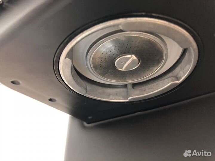 Профессиональная кофемашина из ресторана