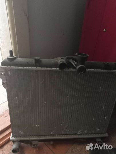 Радиатор на hyundai getz 1.6