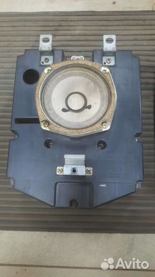 Динамики задние Тойота 4раннер сурф