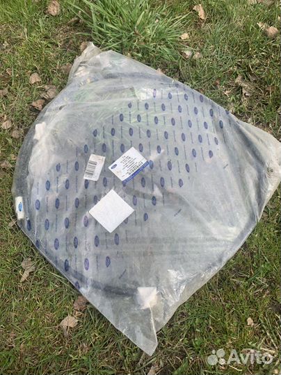 Трос ручного тормоза Ford Smax