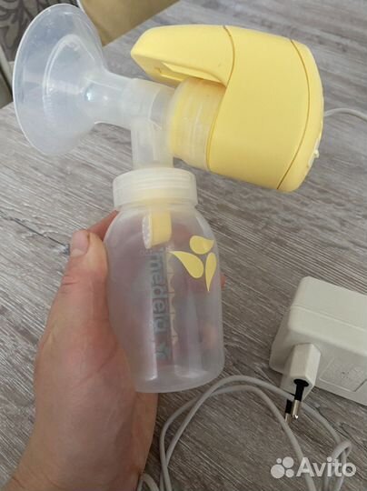 Молокоотсос электрический medela