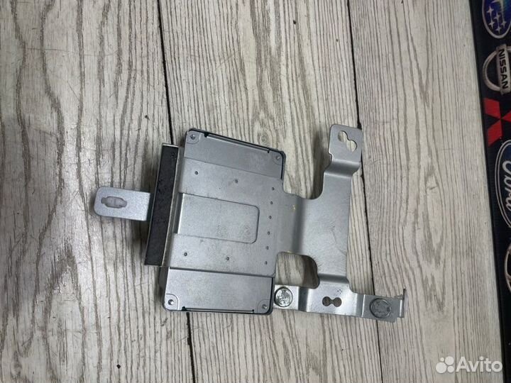 Блок управления полным приводом Nissan Juke NF15