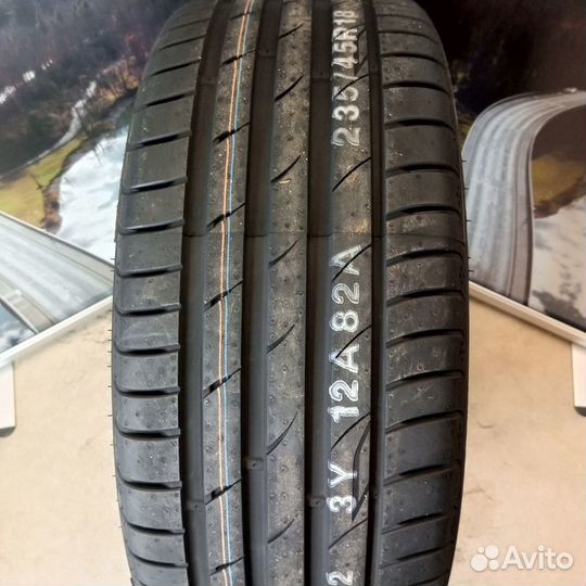 Marshal MU12 235/45 R18 98