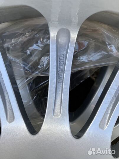 Диски Мерседес R18