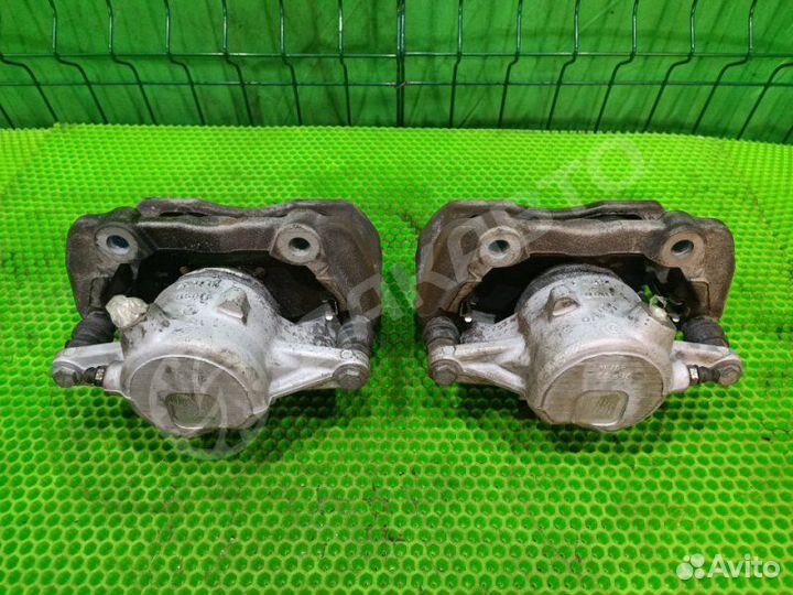 Комплект тормозов передний Mercedes-Benz C W204