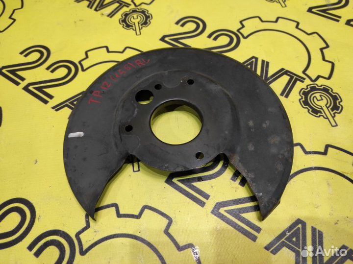 Щиток тормозного механизма задний левый Nissan