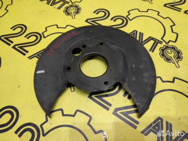 Щиток тормозного механизма задний левый Nissan