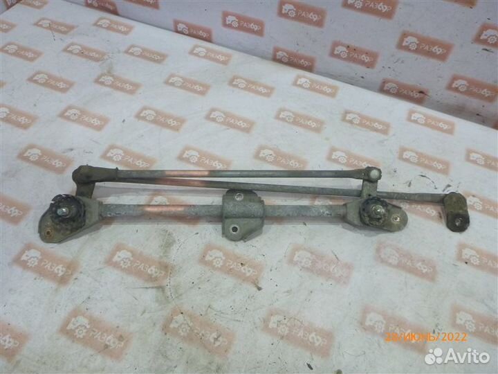 Трапеция стеклоочистителя Mitsubishi Lancer CS3A