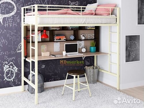 Металлическая кровать-чердак для подростка