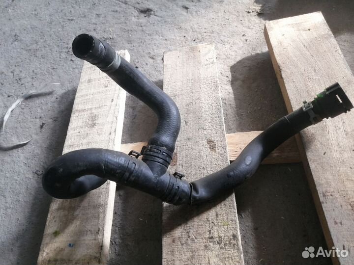 Патрубок отопителя Chevrolet Cruze F18 D4