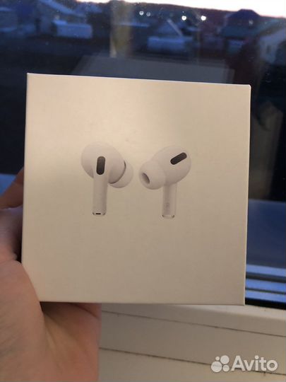 Наушники AirPods Pro