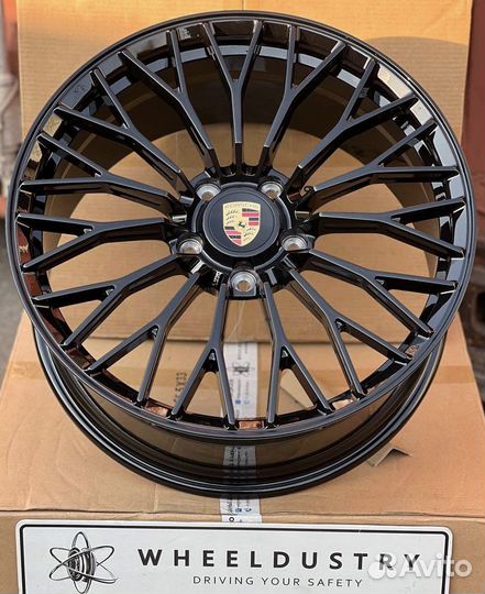 Кованые диски R20 Porsche 911 Carrera 992 наличие
