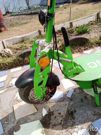 Продам электросамокат