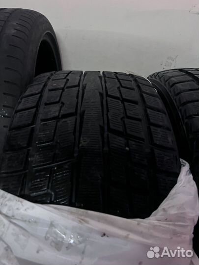 Yokohama Geolandar I/T-S G073 295/35 R21 25V