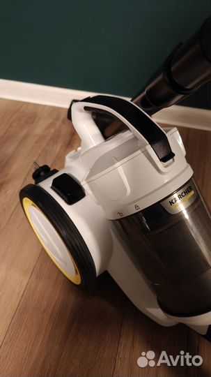 Бытовой пылесос Karcher VC 3 Floor