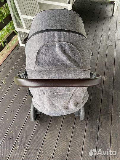 Коляска прогулочная qyster zero basic