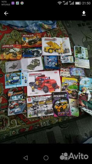 Много конструктора типа лего