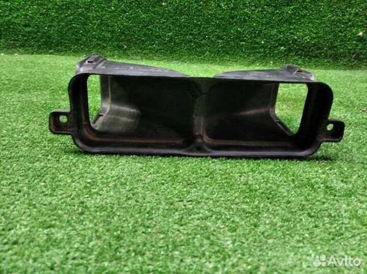 Воздуховод Subaru Forester 2007-2012