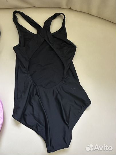 Купальник, тапочки