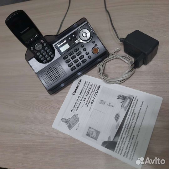 Стационарный телефон с автоответчиком Panasonic