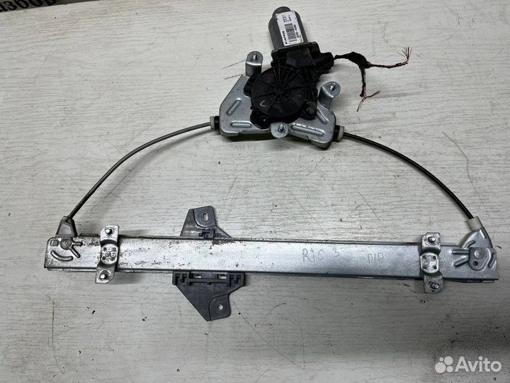 Стеклоподъемник передний прав Kia Rio 3