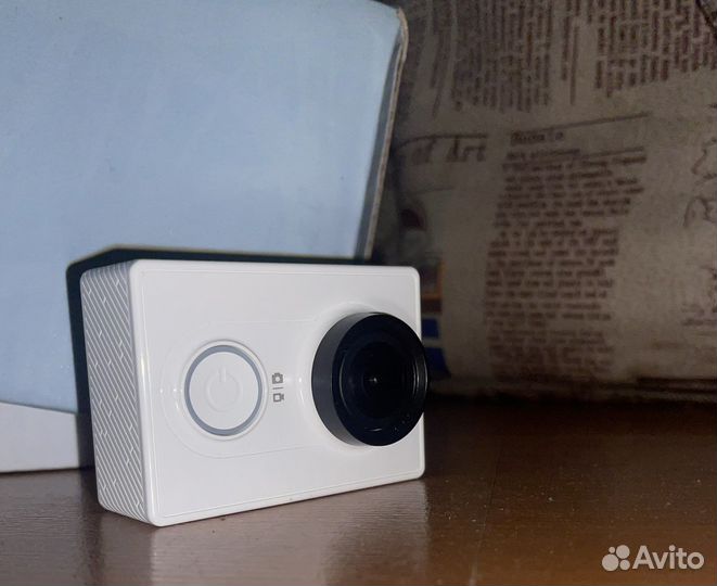 Экшн камера xiaomi yi