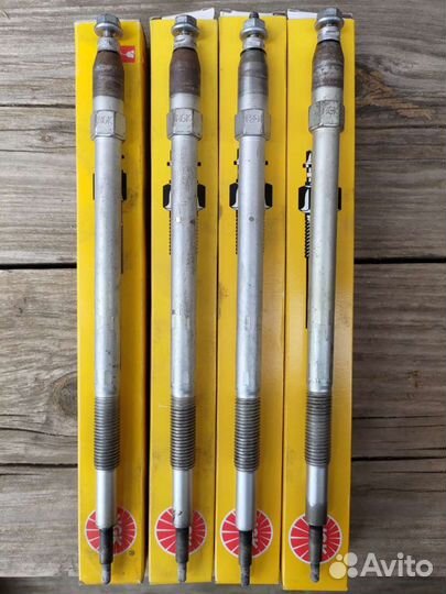 Свеча накаливания NGK CZ71