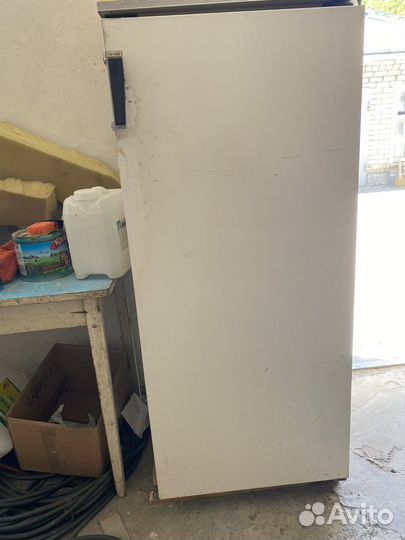 Холодильник бу Полюс