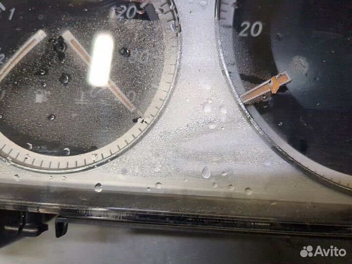 Щиток приборов Mercedes C W204, 2008