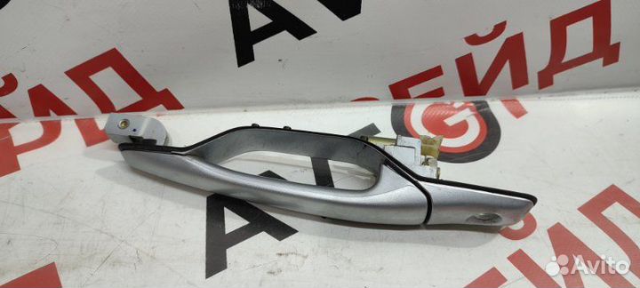 Ручка двери внешняя передняя правая Mitsubishi