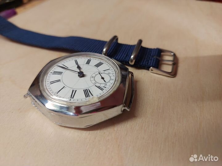 Часы наручные антикварные швейцарские Stamboul