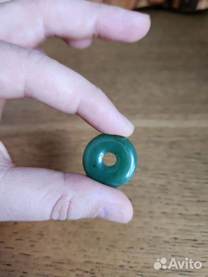 Диск Би из саянского нефрита 25х7мм