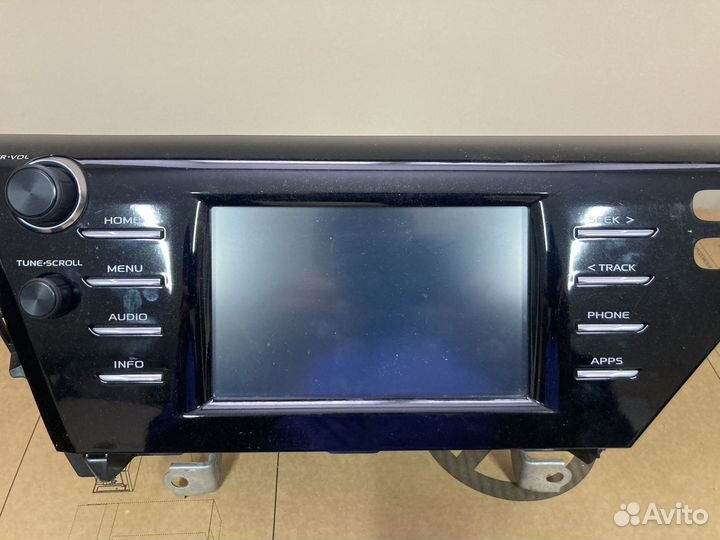 Головное устройство Тойота camry 70
