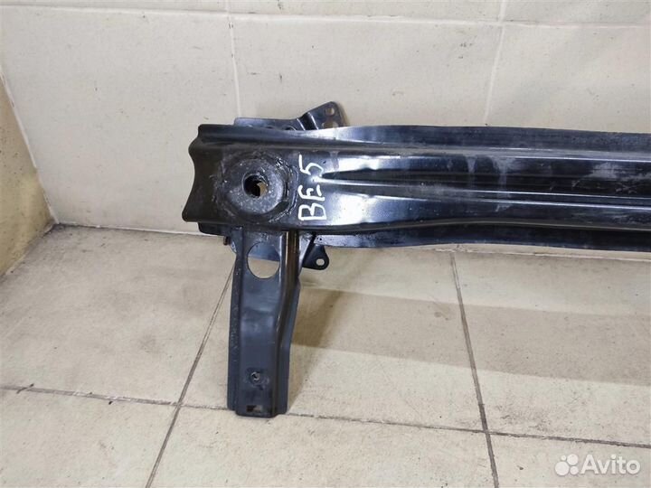 Усилитель бампера переднего volkswagen Caddy 3 20